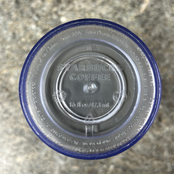 Starbucks 16 oz Cup with Chiseled Lid - Picture 7 of 7